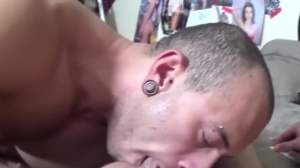 Dick Dorm: Muscled college dude wishes for handjob