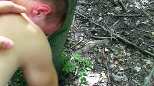 CzechHunter: Sloppy Blowjob for a Stroll