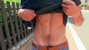 CzechHunter: Stroking My Way To A Summer Fling