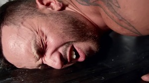 Bromo US: A Gay Encounter at the Urinal