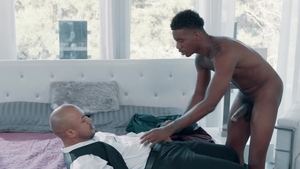 NoirMale: Julian Grey with Marquee D Angelo spanking in the bed