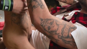 DrillMyHole: Starving Twink Meets Horny Hunter in Post-Apocalypse Woods