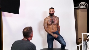 MenOver30: Two Men, Two Cocks, One Wild Ride