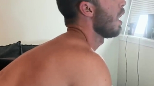 SeanCody: Gay Muscle Worship and Cumshot Clean Up