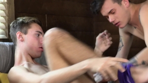 BareTwinks.com: Two Twinks Share Cum Under The Stars