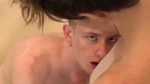 BareTwinks.com: Cum-drenched bareback fun w/gorgeous young guys Felix & James!