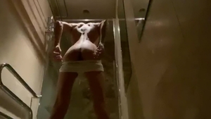 TXXXMStudios.com: Hector's Wet & Wild Shower Show