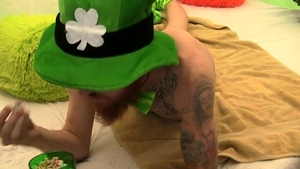 ZackRandall.net: A St. Paddy's Day Jerk-Off