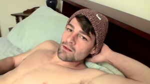 StraightNakedThugs: Mickey Waters Smoking and Jerking Off