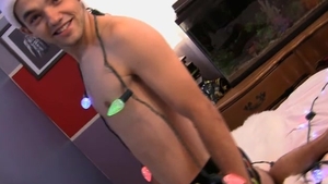 ZackRandall.net: Marcus Rivers' Hot Cum Delivery This Christmas