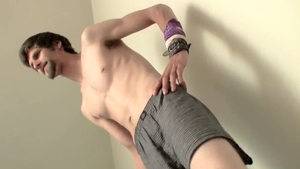 StraightNakedThugs.com: Apollo Delion's Dirty Thoughts About Jerking Off