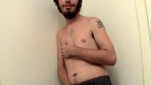 StraightNakedThugs.com: Sammy's Cock Gets Wet