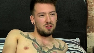 BlakeMason.com: Frenzied Strokes in Private Quarters