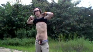 StraightNakedThugs.com: Sean Jerking Off By The River