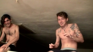 StraightNakedThugs.com: Public Jerk-Off Session