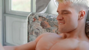 DrillMyHole: Spilling protein shakes leads to stepbro lust