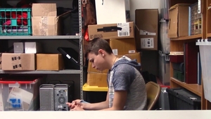 SayUncle Classics: Young Gay Thief Caught on Camera