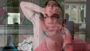 Tattooed solo guy using his penis to get himself so horny