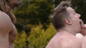 Sunny outdoor bareback threesome leads all lovers to strong orgasms of pleasure