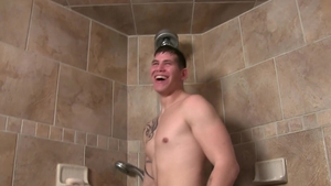 ActiveDuty: Jerking Off in the Shower