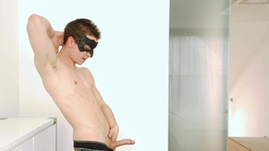 Maskurbate - Very sexy Czech amateur Ryan during audition