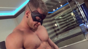 Maskurbate - Muscled gay hunk Brad sexy dancing during interview