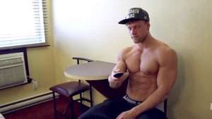 Maskurbate: Big-Cocked Brad: Raw Jerkoff Quiz Fun!