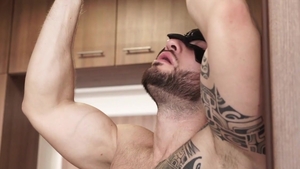 maskurbate: David Boss Worships Peter Lipnik's Rock Hard Muscles