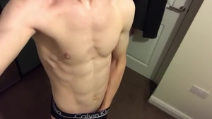 EuroBoyXXX.com: Gym Hunk Alexander Can't Hold Back That Spunk