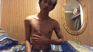 EuroBoyXXX.com: Adorable Boy's Sticky Spurt