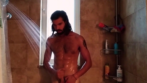 ChaosMen: Jean's Homemade Shower Session Gets Dirty