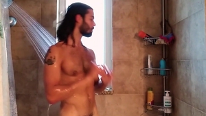 ChaosMen: Jean's Homemade Shower Session Gets Dirty