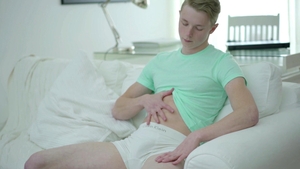 GoGayGuy: Getting Off Alone: A Gay Affair