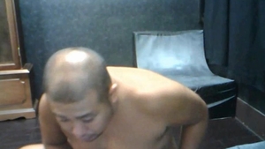 GayAsianNetwork: Interactive Nipple Tease on TV