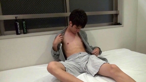 GayAsianNetwork: Packin' Fun Between His Legs – Shosei