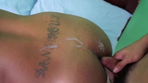 Gay Asian Twinkz: Cock Sucking Cuties on Garden Adventure