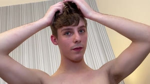 LustForBoys.com: Tiny Ass Makes a Huge Splash