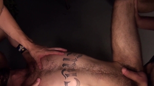 Manalized: Sweat-Slicked Gym Bro Rims A Muscle Ass