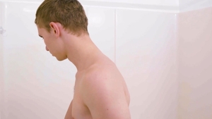 TroopSex: Twink Cadet Darron Takes a Hot Shower