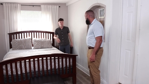 Twink Trade: Stepdads' Naked Gratitude