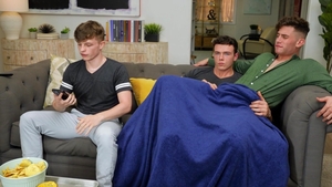 Men: Sneaky Slurping While Watching TV