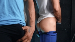 Men: Gym Eye Contact Leads to Wild Ride