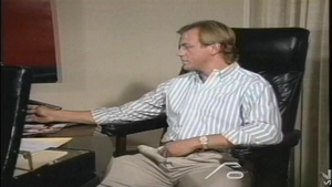 Falcon Studios: Mark's Solo Fisting Showdown