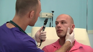 Hot House: Bodybuilder Patient Gets It Deep