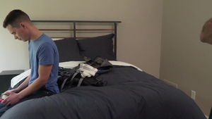 twinktop: Bareback DILF Frenzy