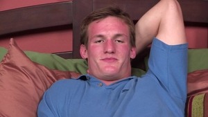 Solo: Deryck's Double Life: Secretively Gay?