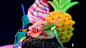 Southern Strokes: Holding Hands in Otter Love