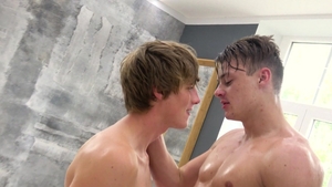 Bel Ami: Sneaky Sex: Secret Garden Fun