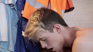 Czech Stud Fills Spanish Throat