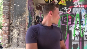 Oliver & Florian Cast off on a Cruise